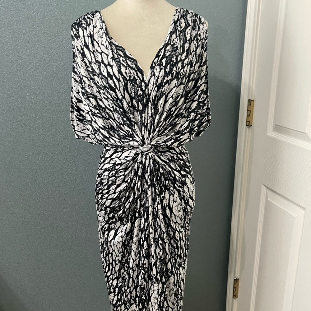 T-Bags Black and White Patterned Maxi Dress